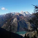 아파트 Mountain